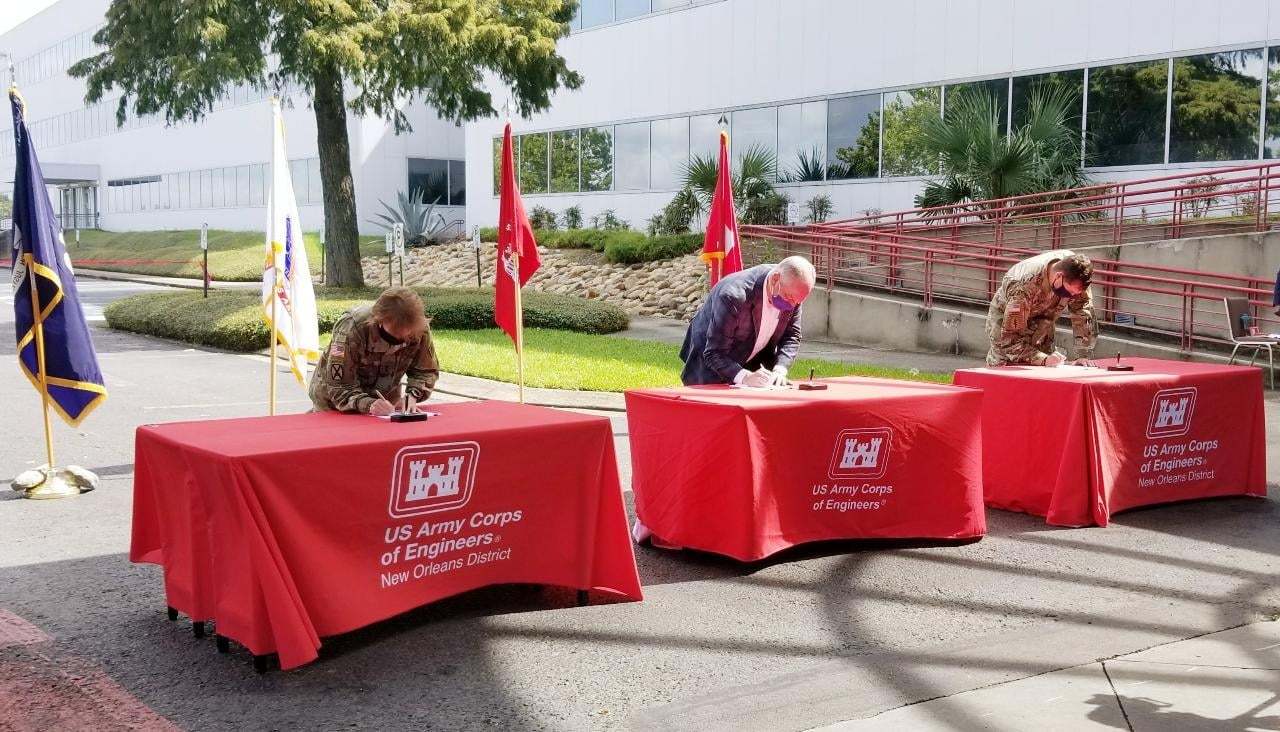 MS River Deepening Signing Ceremony