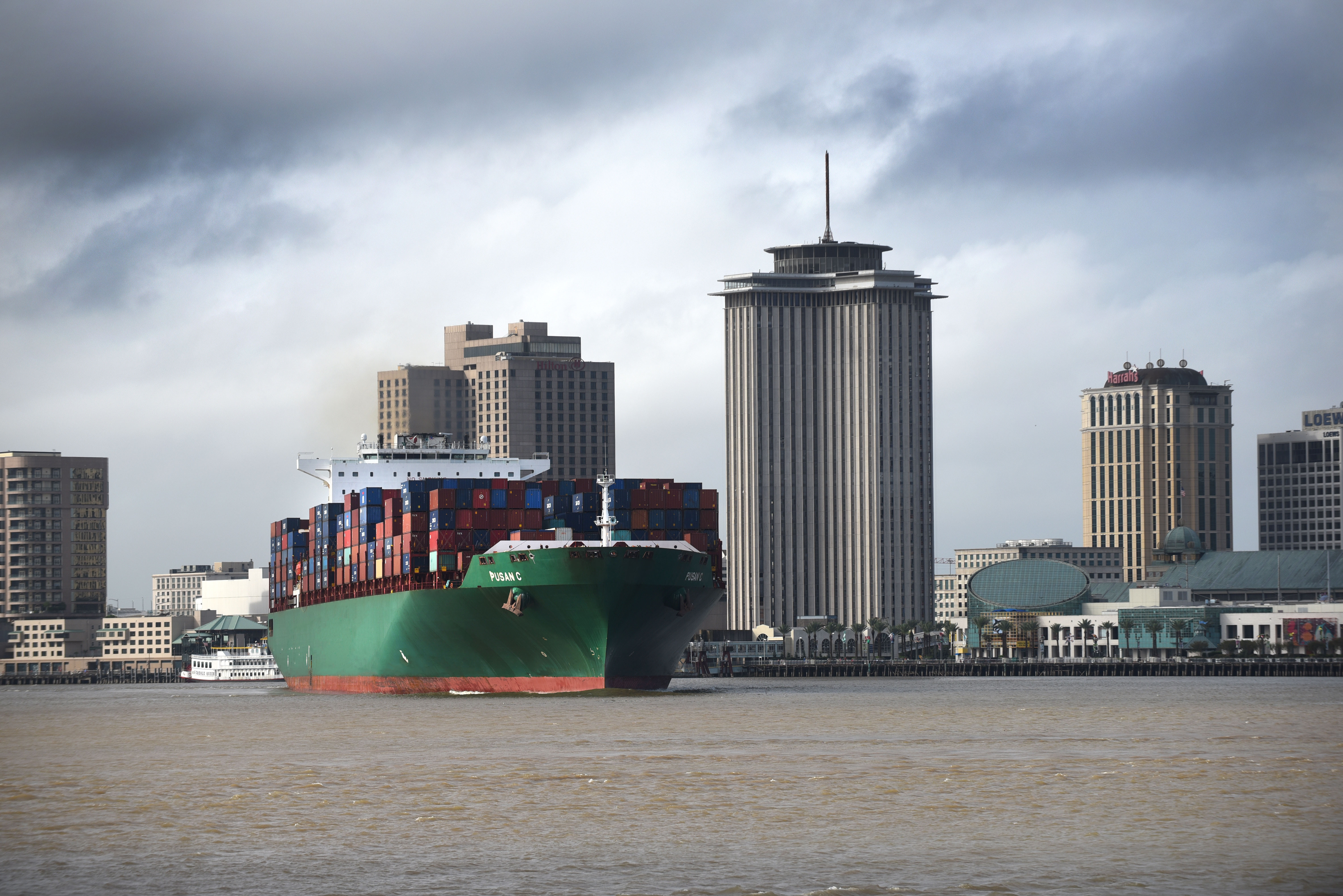 Press-Release-Pusan-C-9500-TEU-ship.jpeg